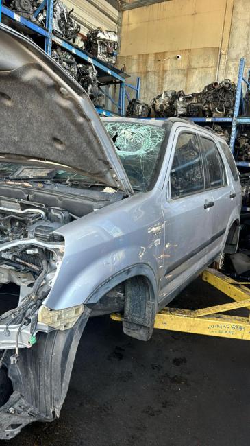 2005 Honda Crv — Manual Petrol