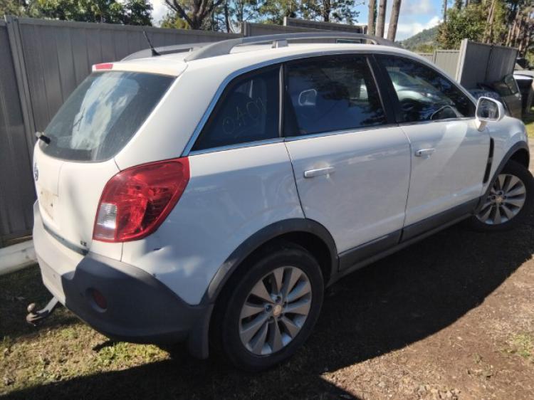 2015 Holden Captiva — Auto Petrol