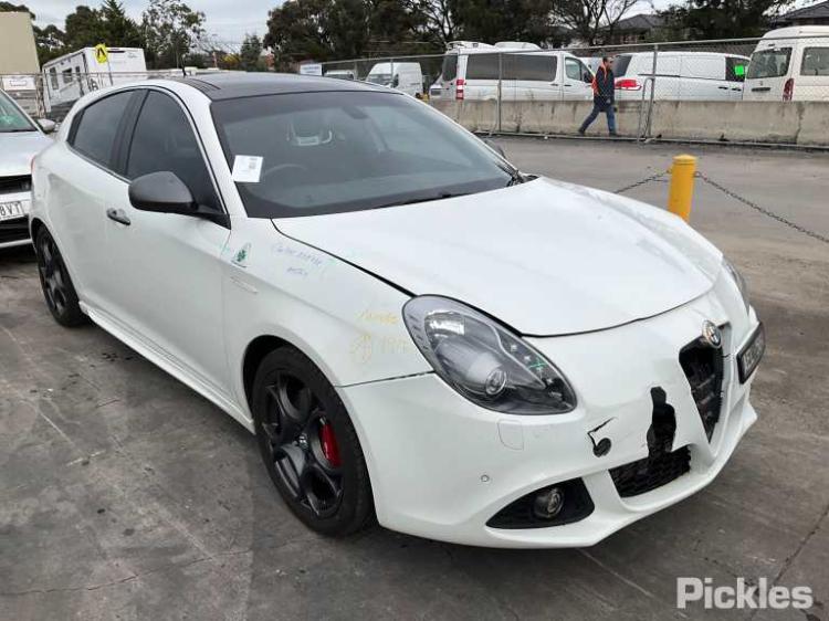 2015 Alfa Romeo Giulietta Qv — Alfa Romeo Giulietta Qv 2015