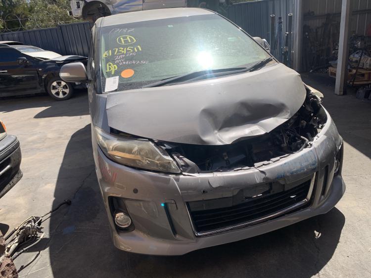 2013 Toyota Estima — AHR20 Auto Hybrid