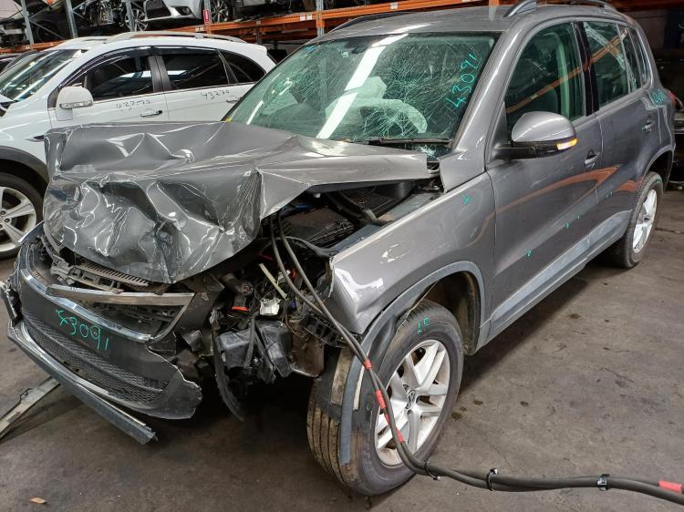 2010 Volkswagen Tiguan — 5N Manual Petrol