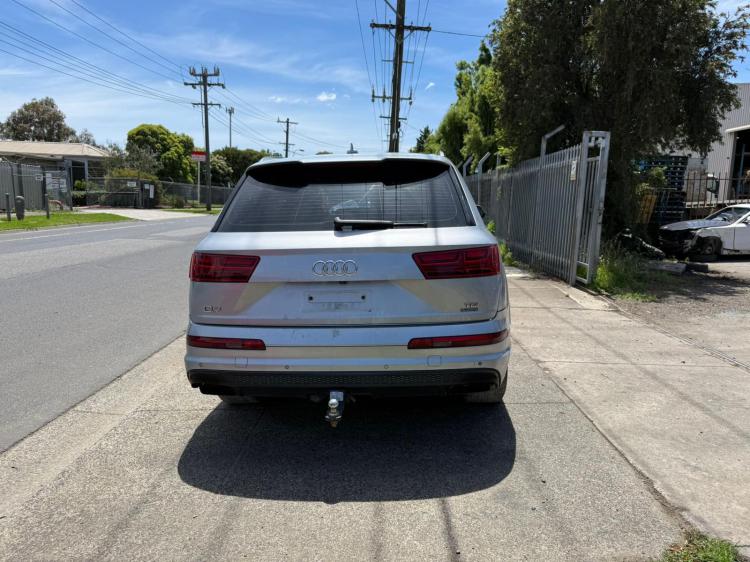 2015 Audi Q7 4M — Audi Q7 4M 2015