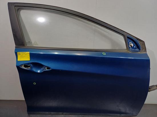 Elantra Hyundai Elantra — Right Front Door