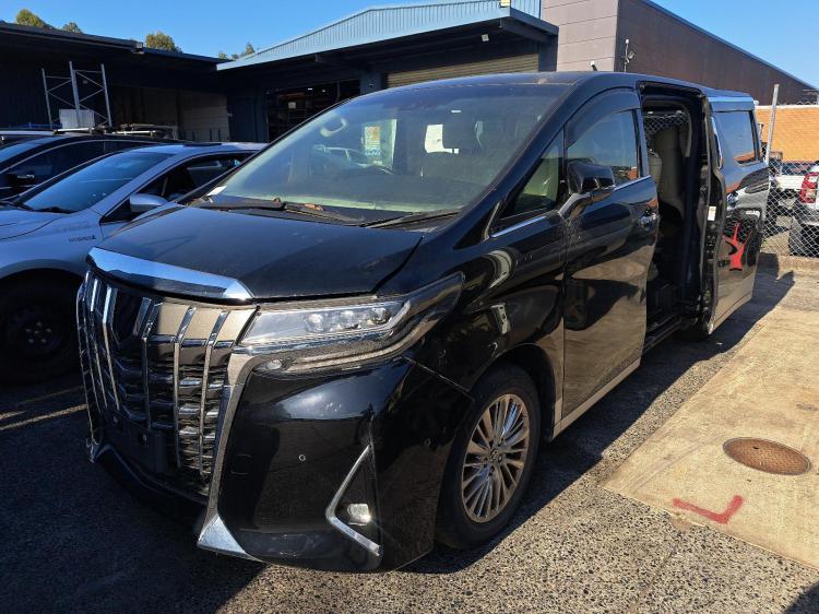 2021 Toyota Alphard — Toyota Alphard 2021