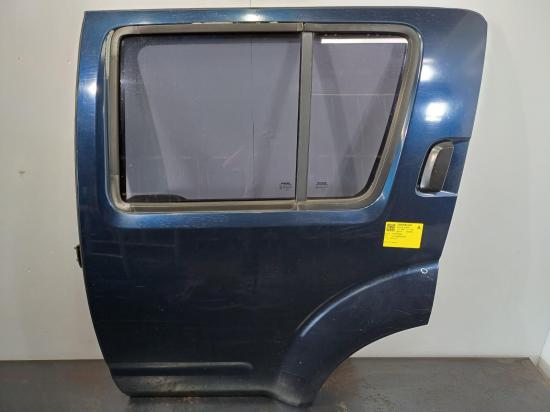 Pathfinder Nissan Pathfinder — Left Rear Door