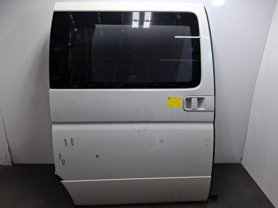 2005 Nissan Elgrand — Right Rear Door