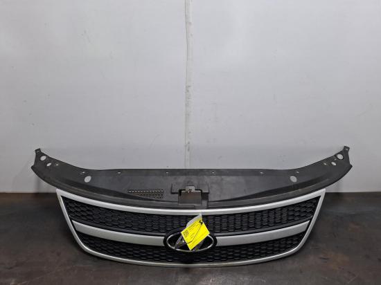 2013 Hyundai Iload/imax — Grille