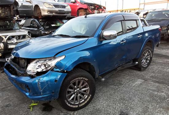 2015 Mitsubishi Triton — TRITON Auto Diesel