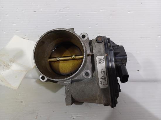 2008 Mazda Cx9 — Throttle Body