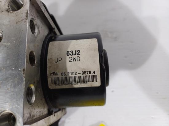Swift Suzuki Swift — ABS PUMP/MODULATOR