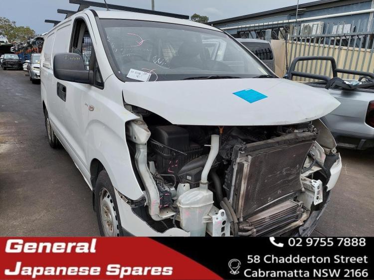 2015 Hyundai ILOAD/IMAX — Auto Diesel