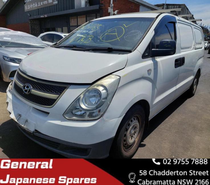 2014 Hyundai ILOAD/IMAX — Auto Diesel