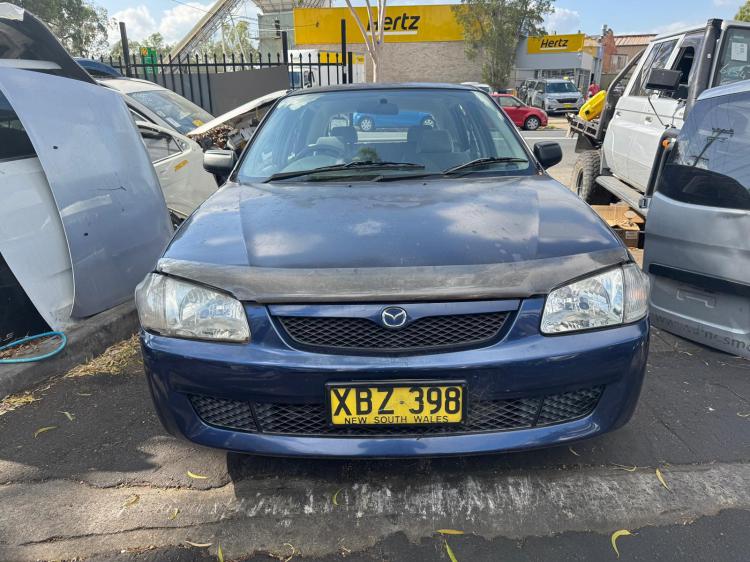 2000 Mazda 323 Astina — 323 Auto Petrol