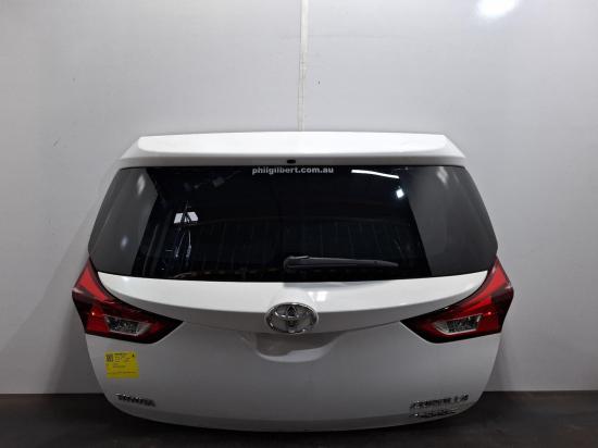 2013 Toyota Corolla — BOOTLID/TAILGATE