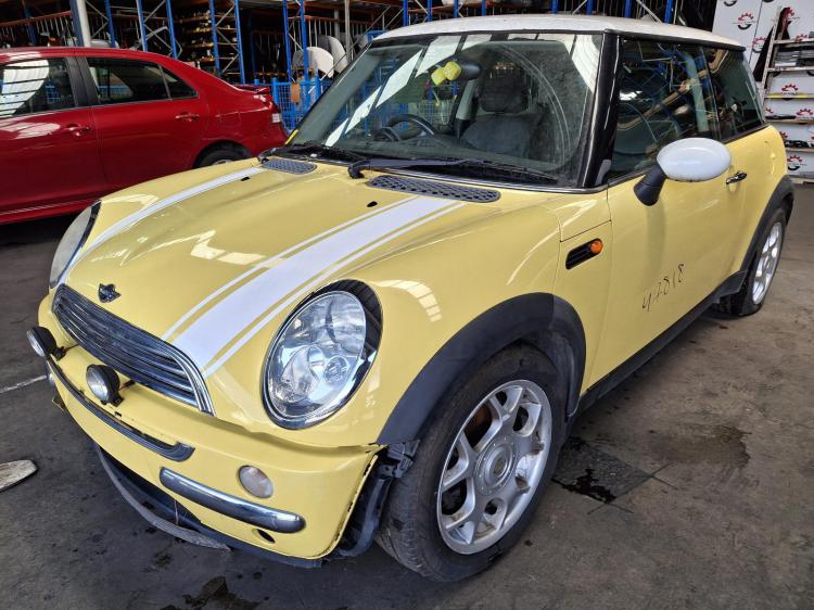 2002 Mini Cooper — R50 Manual Petrol