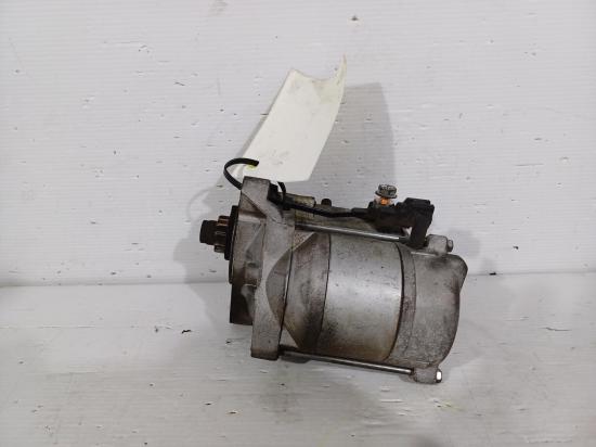 2007 Toyota Hiace — Starter Motor