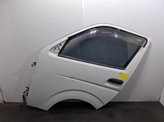 2007 Toyota Hiace — Left Front Door