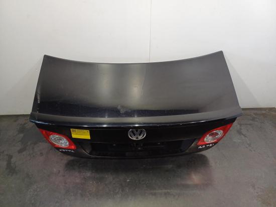 2009 Volkswagen Jetta — BOOTLID/TAILGATE