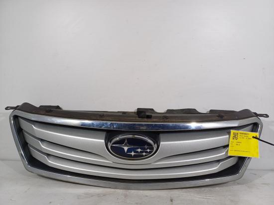 2010 Subaru Outback — Grille
