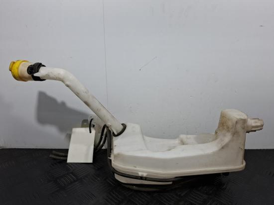 2016 Renault Captur — Washer Bottle
