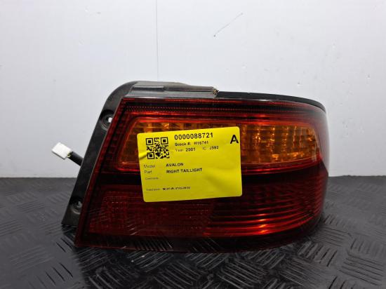 Avalon Toyota Avalon — Right Taillight