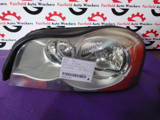X90 Volvo X90 — Left Headlamp