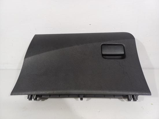 2010 Toyota Yaris — Glove Box