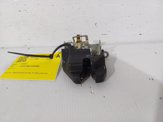 2007 Honda Civic — Lock Mechanism