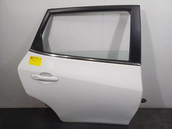 Pulsar Nissan Pulsar — Right Rear Door