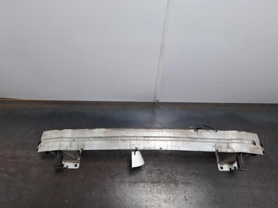 2011 Audi Q5 — Brkt/reinforcement