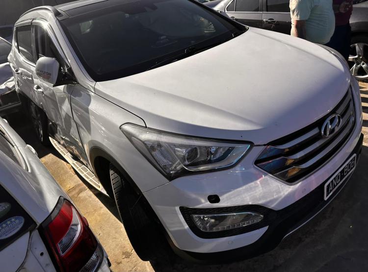 2014 Hyundai Santa Fe — Auto Diesel