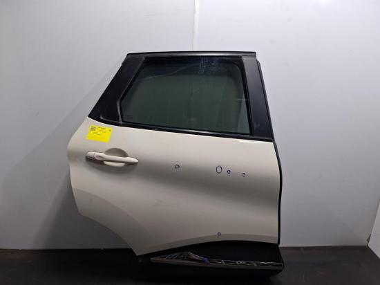 2015 Renault Captur — Right Rear Door