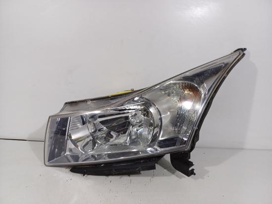 Cruze Holden Cruze — Left Headlamp