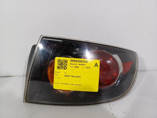 2005 Mazda 3 — Right Taillight