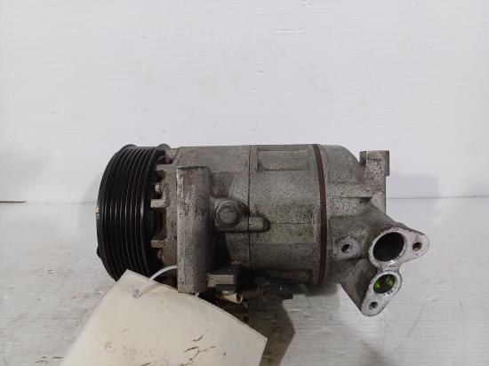 2015 Renault Captur — A/C Compressor