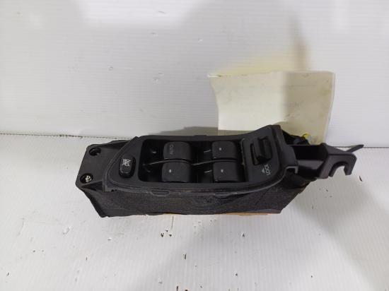 2007 Subaru Outback — Power Window Switch