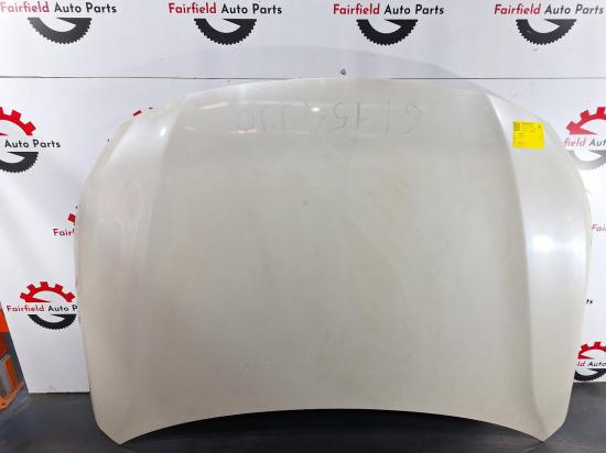 Liberty Subaru Liberty — Bonnet