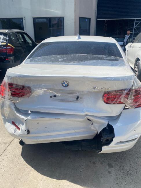 2012 BMW 318D F30 — BMW 318D F30 2012