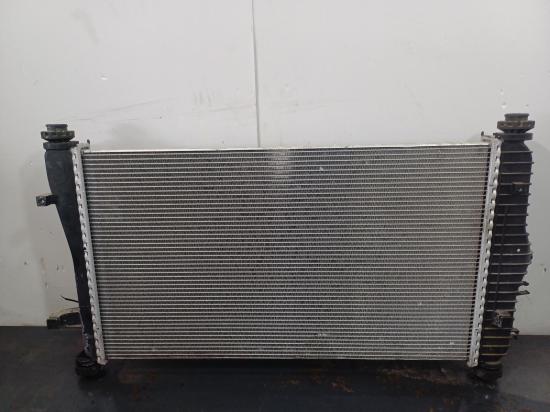 Van LDV G10 Van — Radiator