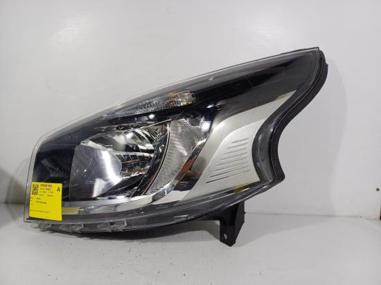 2016 Renault Trafic — Left Headlamp