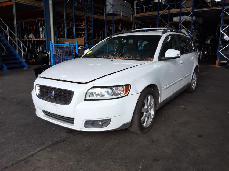 2009 Volvo V50 — Auto Petrol