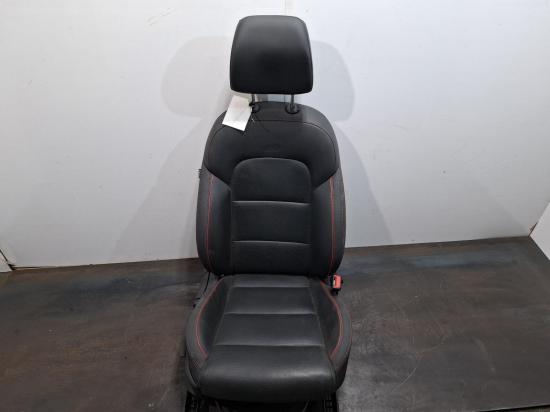 2019 Hyundai I30 — Front Seat