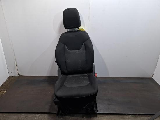 2016 Jeep Renegade — Front Seat