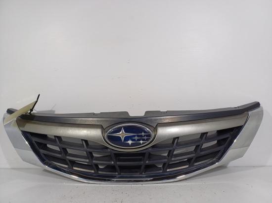 2009 Subaru Impreza — Grille