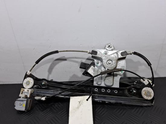 2013 Holden Cruze — Right Front Window REG/MOTOR