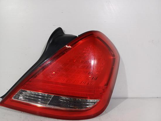 2005 Nissan Maxima — Right Taillight