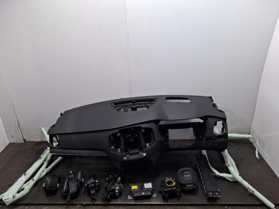 XC90 Volvo Xc90 — Airbag Assembly