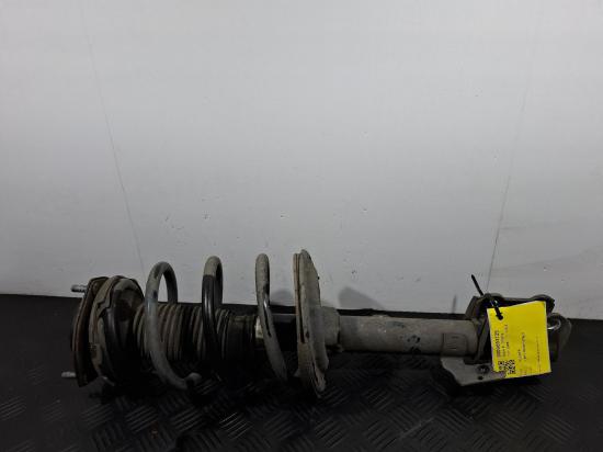 Kluger Toyota Kluger — Left Rfont Strut