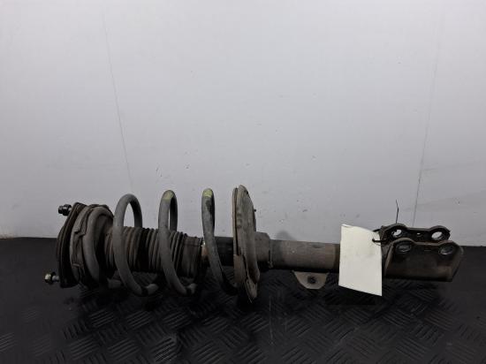 Kluger Toyota Kluger — Right Front Strut