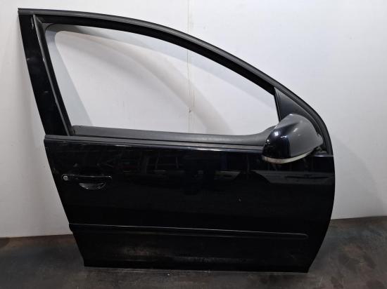 2006 Volkswagen Golf — Right Front Door